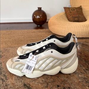 Adidas Intimidation Low Ivory Beige Size 10.5